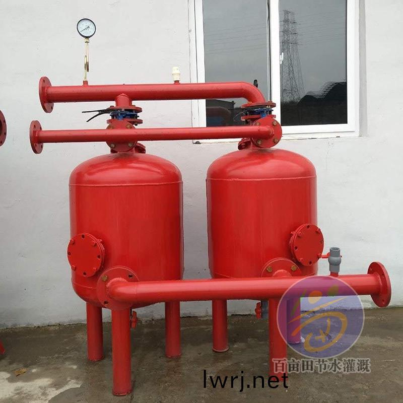 手動(dong)雙砂石(shi)過(guo)濾(lv)器