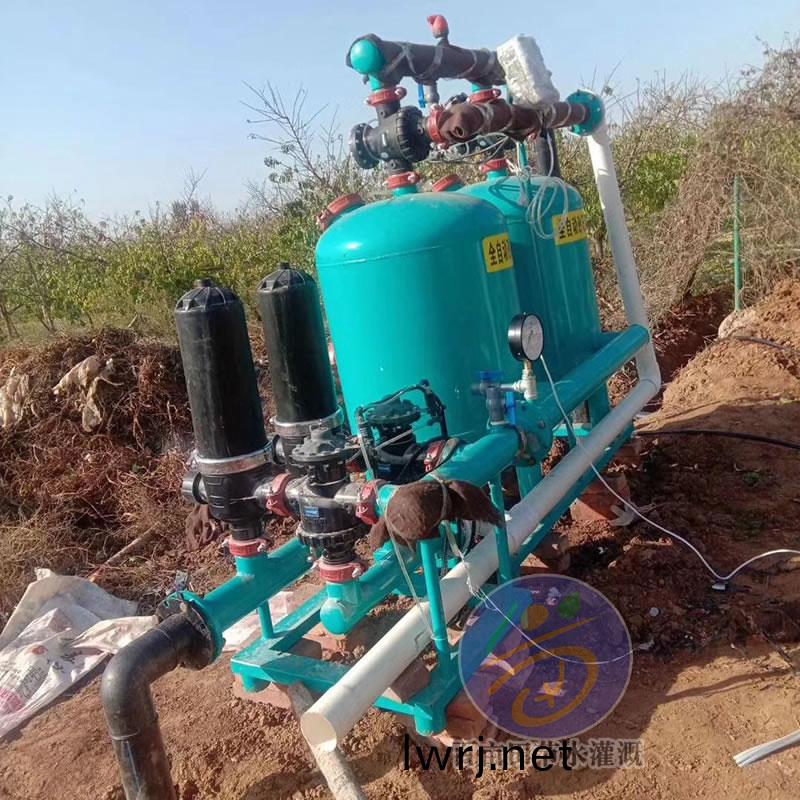 全自(zi)動(dòng)(dong)砂(sha)石(shi)+疊片過(guò)濾(lv)器(qi)