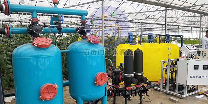 智(zhi)能(neng)全(quan)自動(dòng)水肥一(yi)體化(hua)安裝(zhuang)