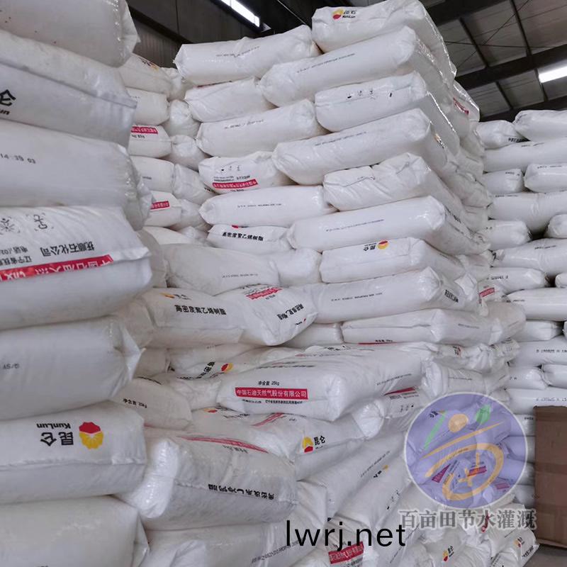 原料(liao)存(cun)放區(qū)